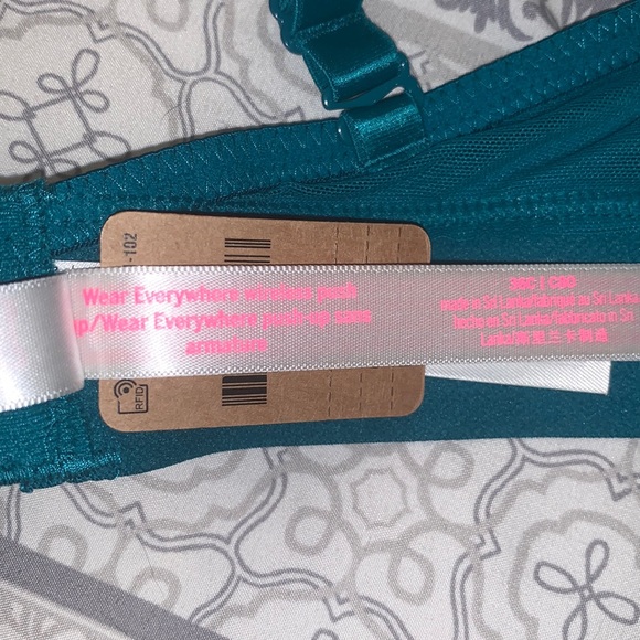 NWT PINK Wear Everywhere Wireless Push Up - Picture 7 of 7